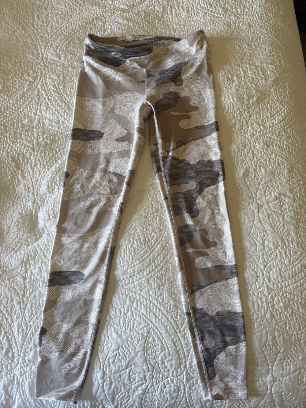 JoyLab Neutral Camo Print Leggings in Beige and Gray